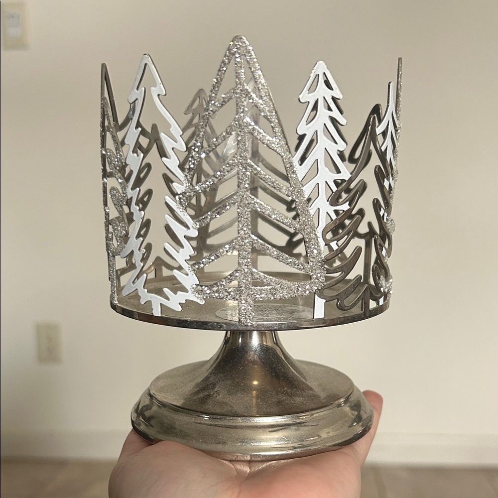 Bath & Body Works: Silver Holiday Tree Candle Holder